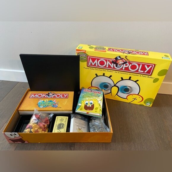 2005 SpongeBob monopoly COMPLETE LIKE NEW - Picture 1 of 4